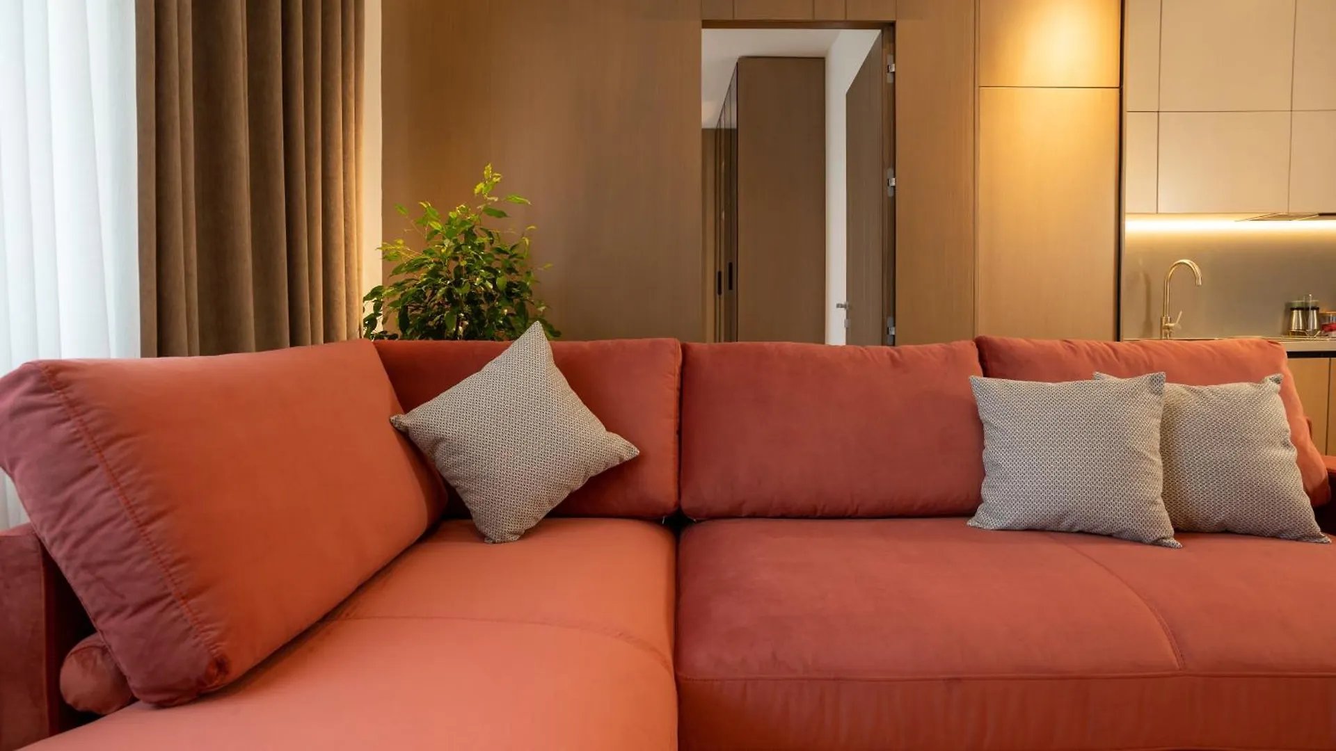 Albani'S Apartment Tirana