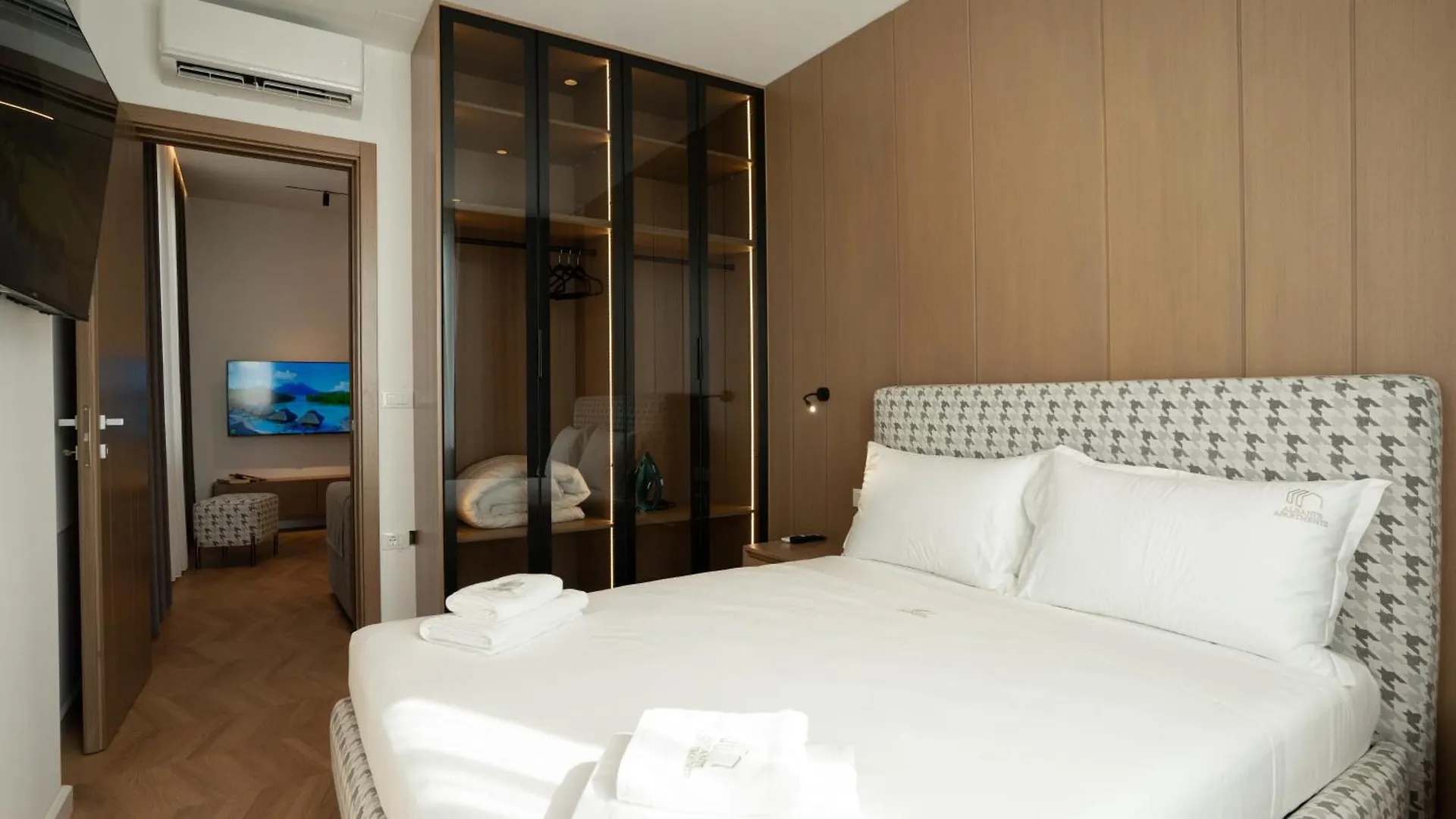 Albani'S Apartment Tirana Aparthotel