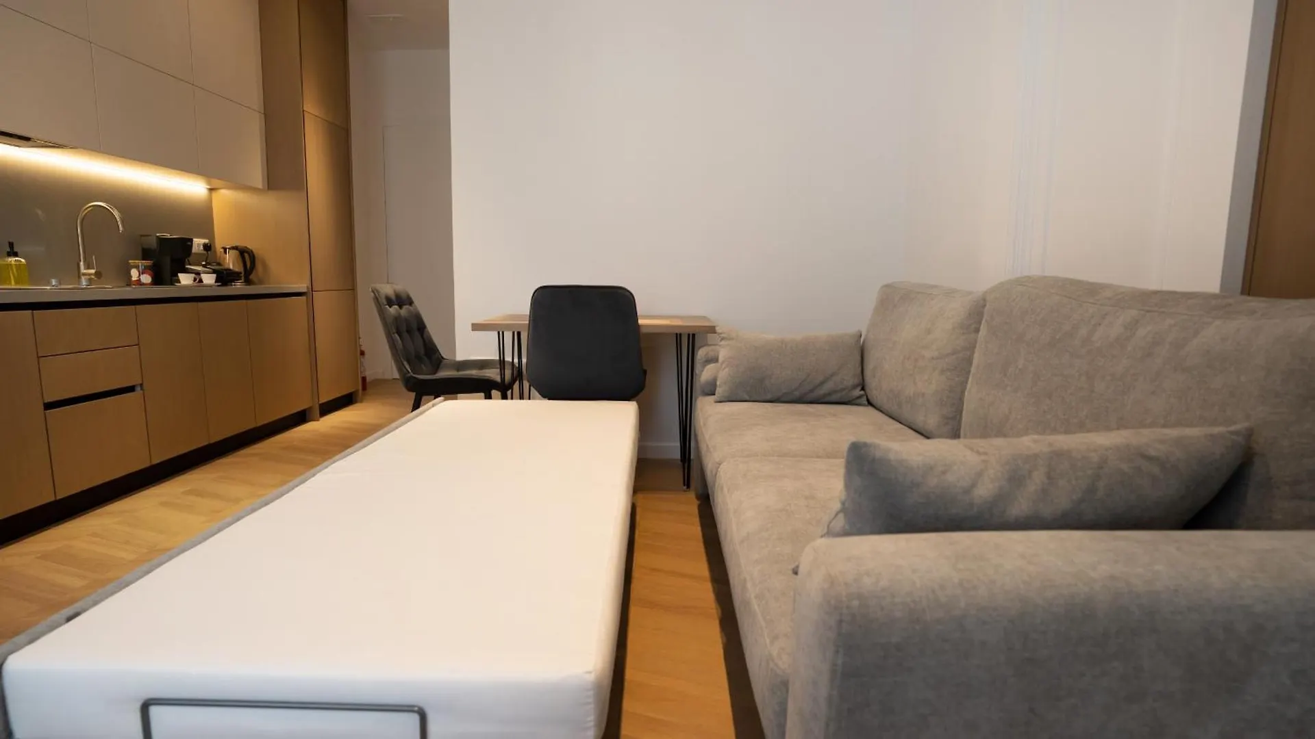 Aparthotel Albani'S Apartment Tirana